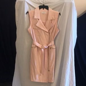 Sleeveless, belted, zipper dress